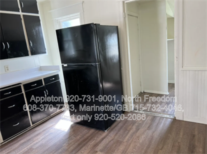 1130 S 25th St #1130 - Photo 3 of 12