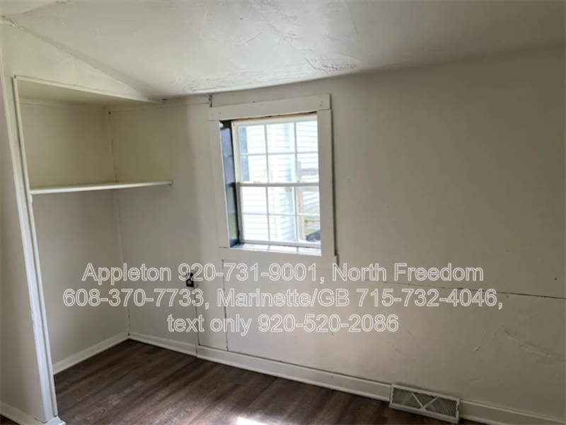 1130 S 25th St #1130 - Photo 4 of 12
