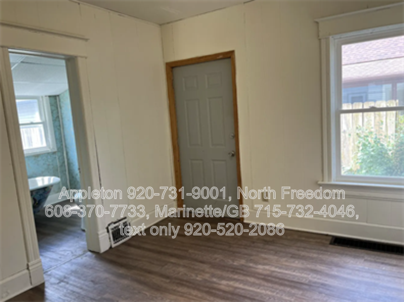 1130 S 25th St #1130 - Photo 5 of 12