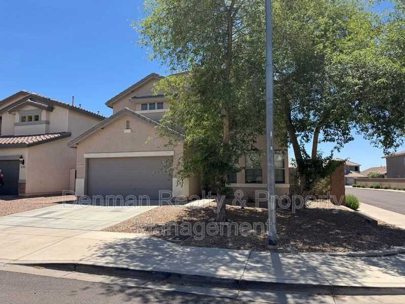10397 W Foothill Dr - Photo 2 of 30