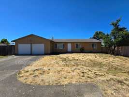 featured image of 2830 Se Deborah Pl