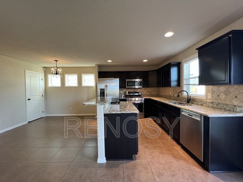 9565 Red Sunset Ct - Photo 6 of 26