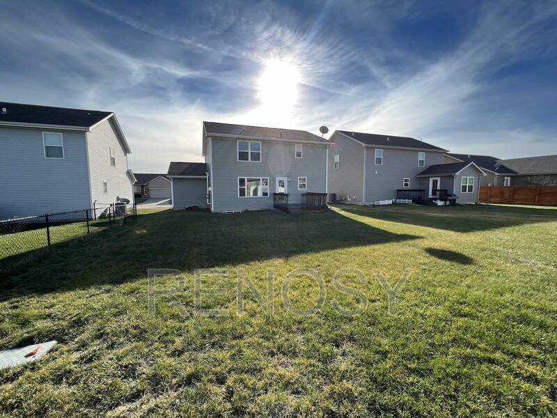 9565 Red Sunset Ct - Photo 2 of 26