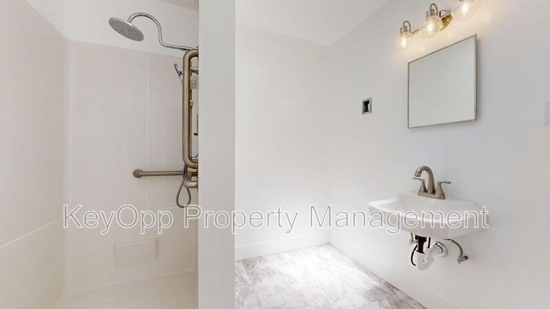 95 Getz St - Photo 6 of 14