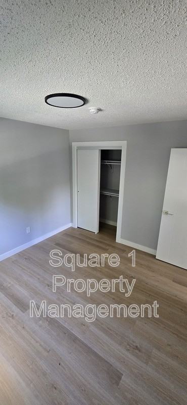 10556 80 Ave Nw - Photo 4 of 8