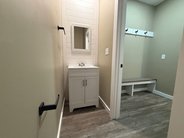 1959 Davis Creek Rd #4 - Photo 6 of 27