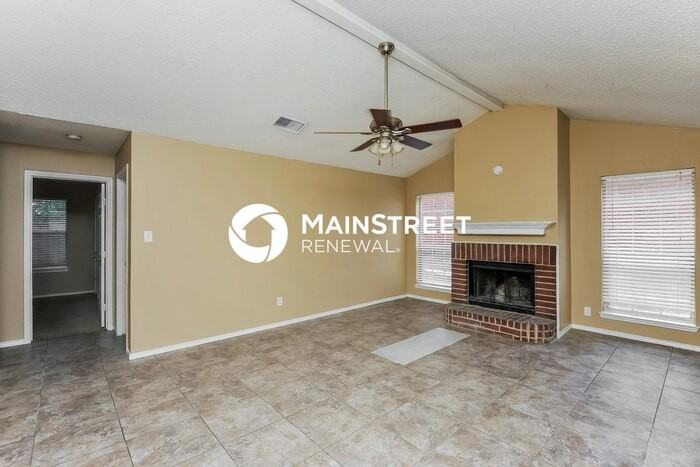 1207 Cardinal Oaks Dr - Photo 5 of 18