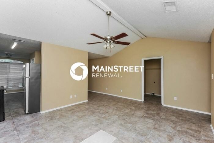 1207 Cardinal Oaks Dr - Photo 6 of 18