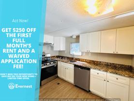 820 Paradise Blvd - Photo 1 of 1