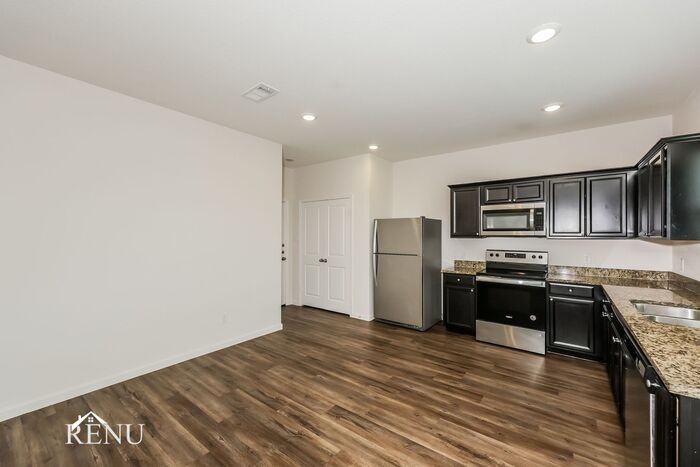 6008 Mojave Dr - Photo 4 of 19