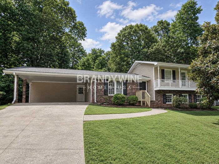 3680 Douglas Ridge Trl - Photo 2 of 27
