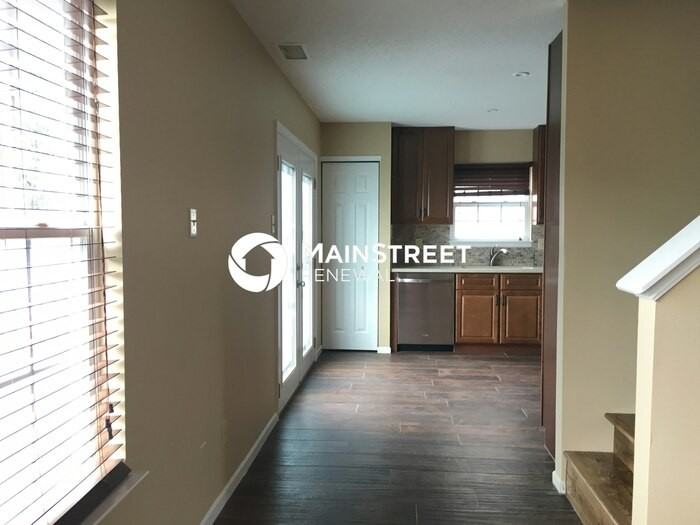 43 Frostwood Ln - Photo 7 of 15