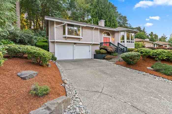 4729 158th Ave Se - Photo 6 of 45