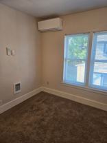 HER32 - Herman - Photo 1 of 1
