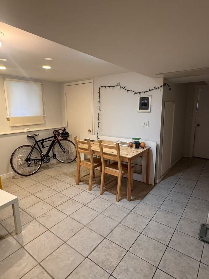 4377 West 9th Avenue - Photo 3 of 6