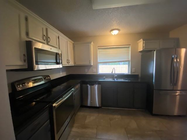 10466 Steeplechase Drive - Photo 4 of 14