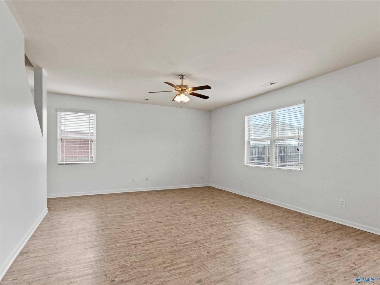 30057 Glenrose Way - Photo 7 of 10