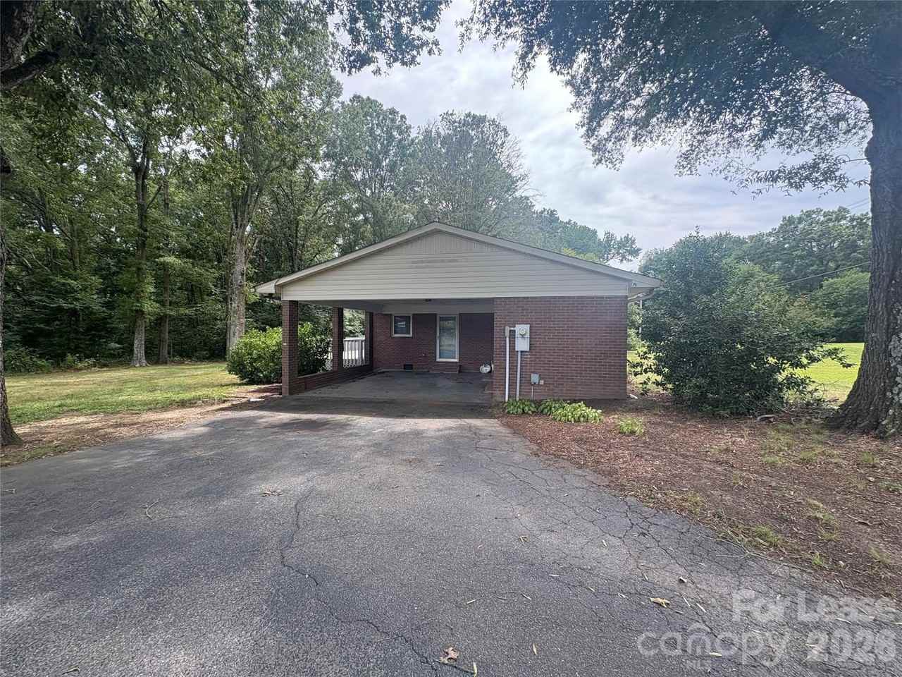 1803 Tucker Rd - Photo 3 of 37
