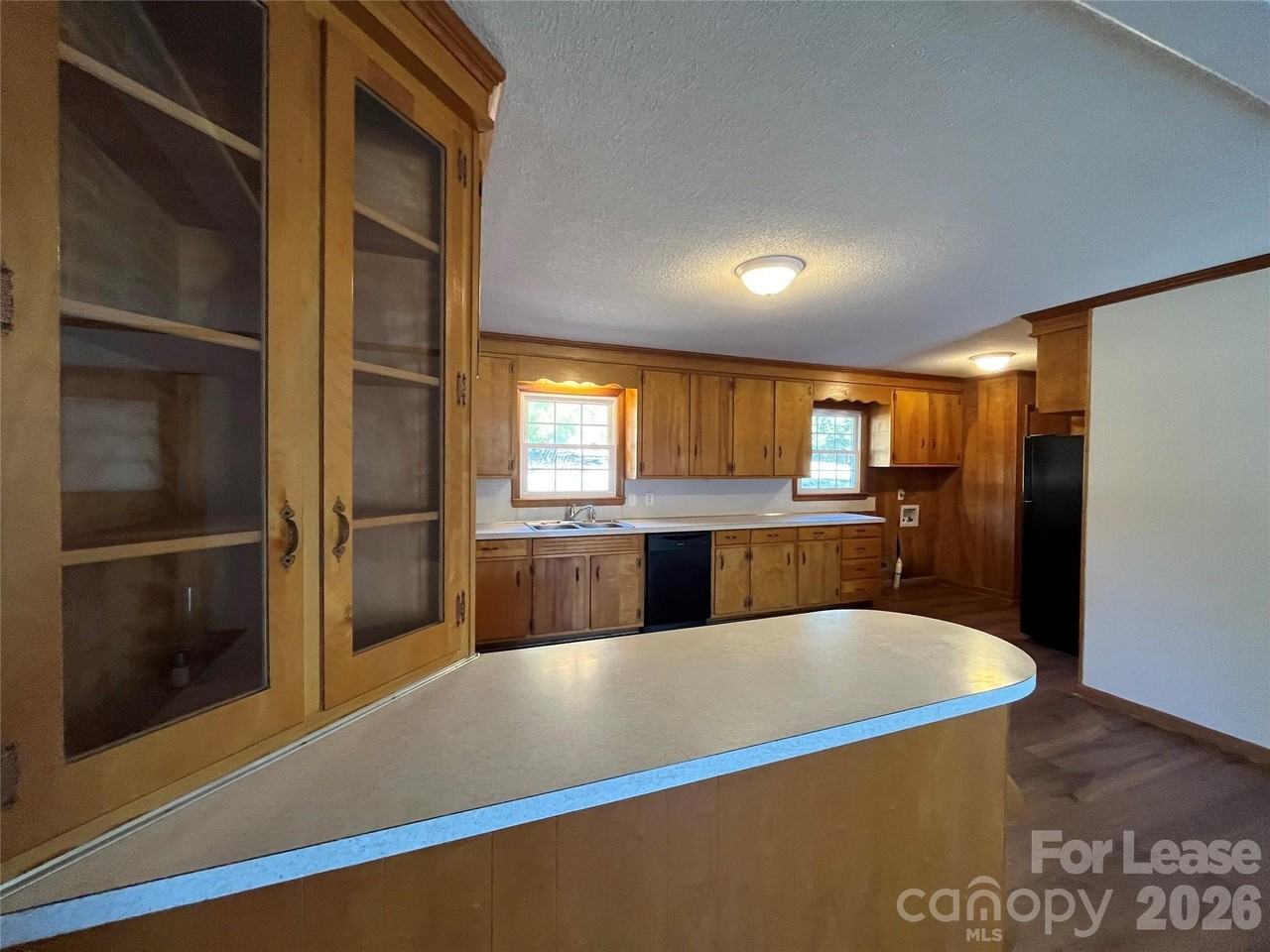 1803 Tucker Rd - Photo 6 of 37
