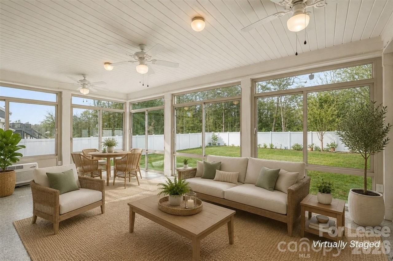 2120 Katie Alice Cir - Photo 3 of 46