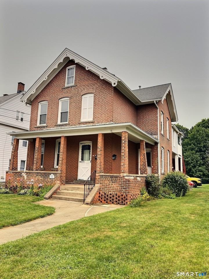 290 Wakelee Ave #2ndFL