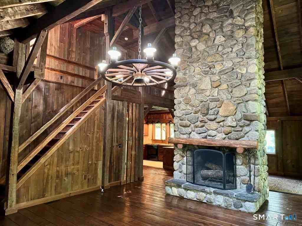 166 Harvey Rd - Photo 3 of 15