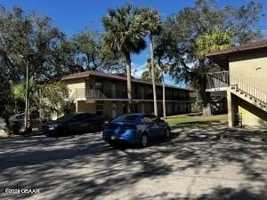featured image of 304 Maple St #5