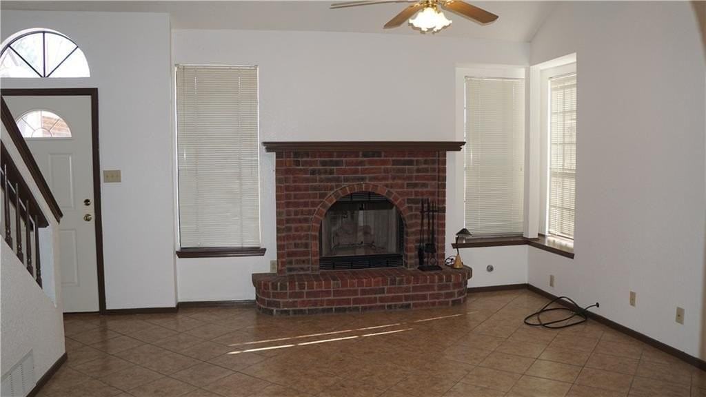 11549 Kristy Weaver Dr - Photo 3 of 31