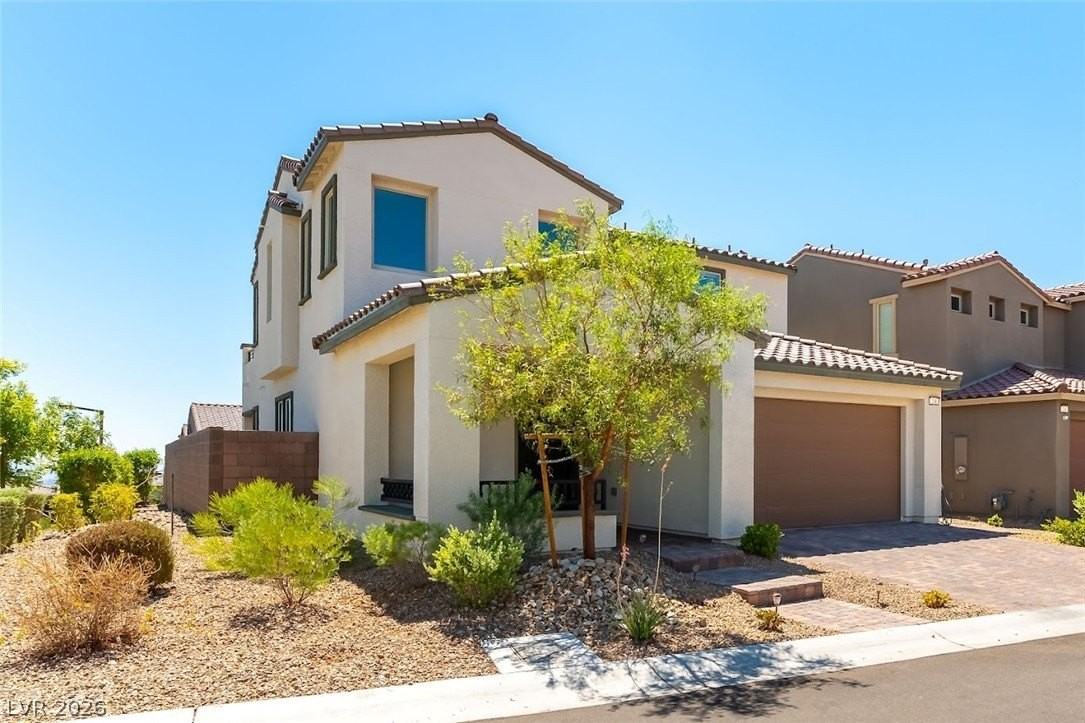 238 Badwater Basin St - Photo 2 of 27