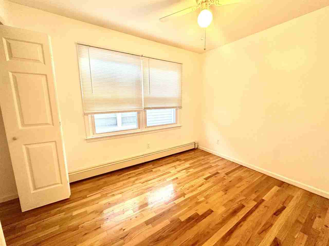 364 Liberty Ave #2 - Photo 5 of 21
