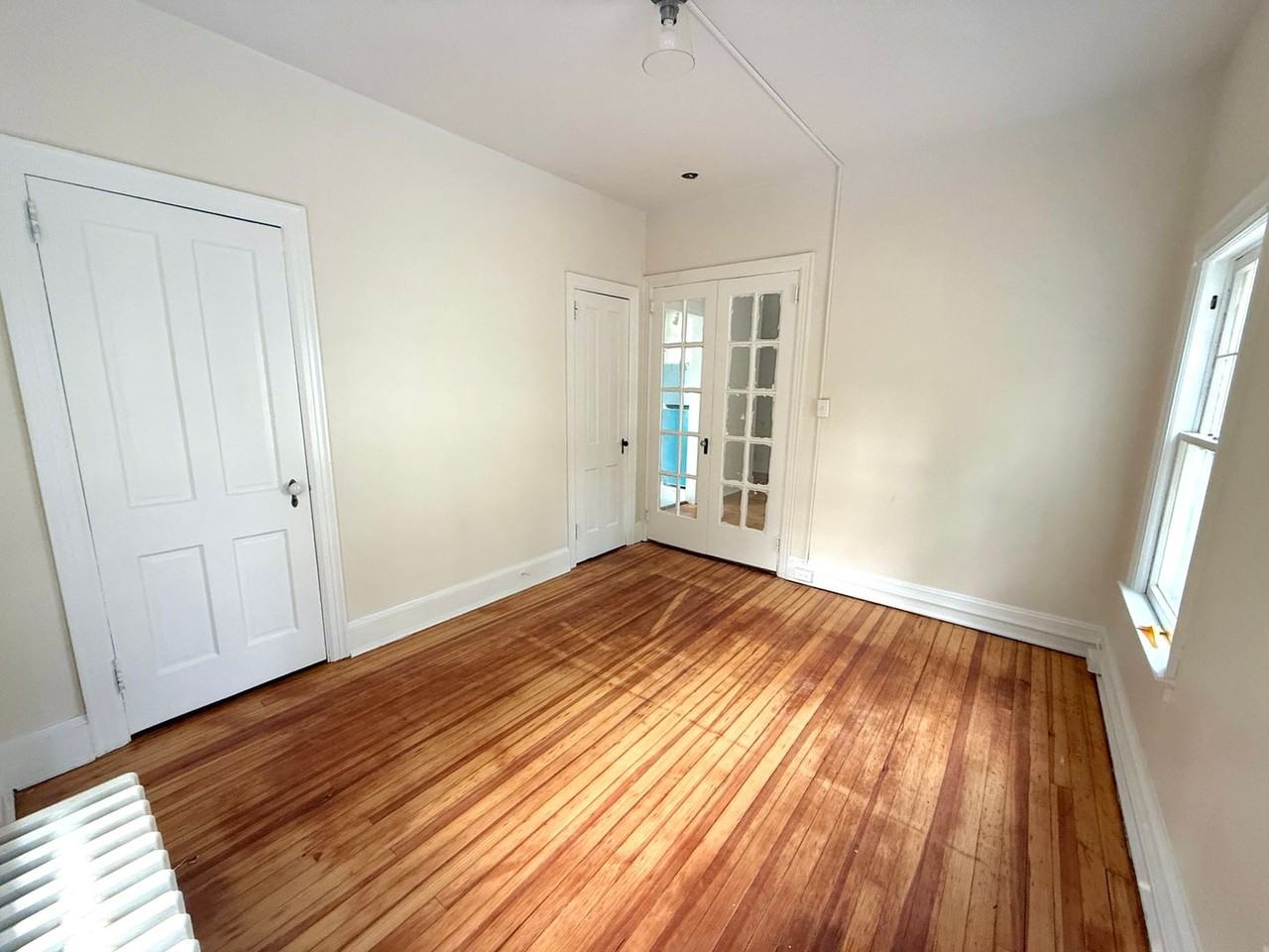 37 Green St - Photo 5 of 26