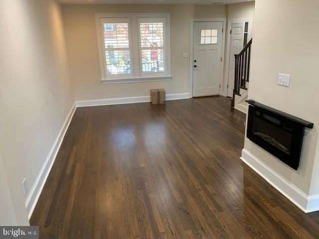 2314 Huidekoper Pl Nw - Photo 2 of 31