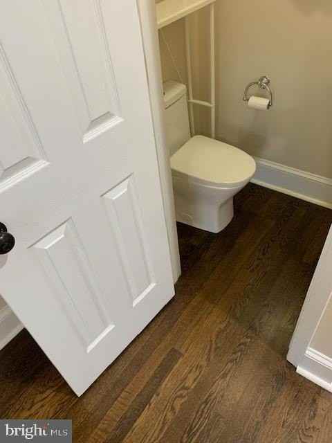 2314 Huidekoper Pl Nw - Photo 4 of 31