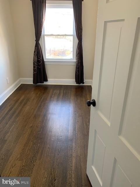 2314 Huidekoper Pl Nw - Photo 5 of 31