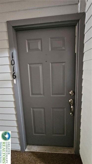 1016 Dogwood Ct - Photo 2 of 19