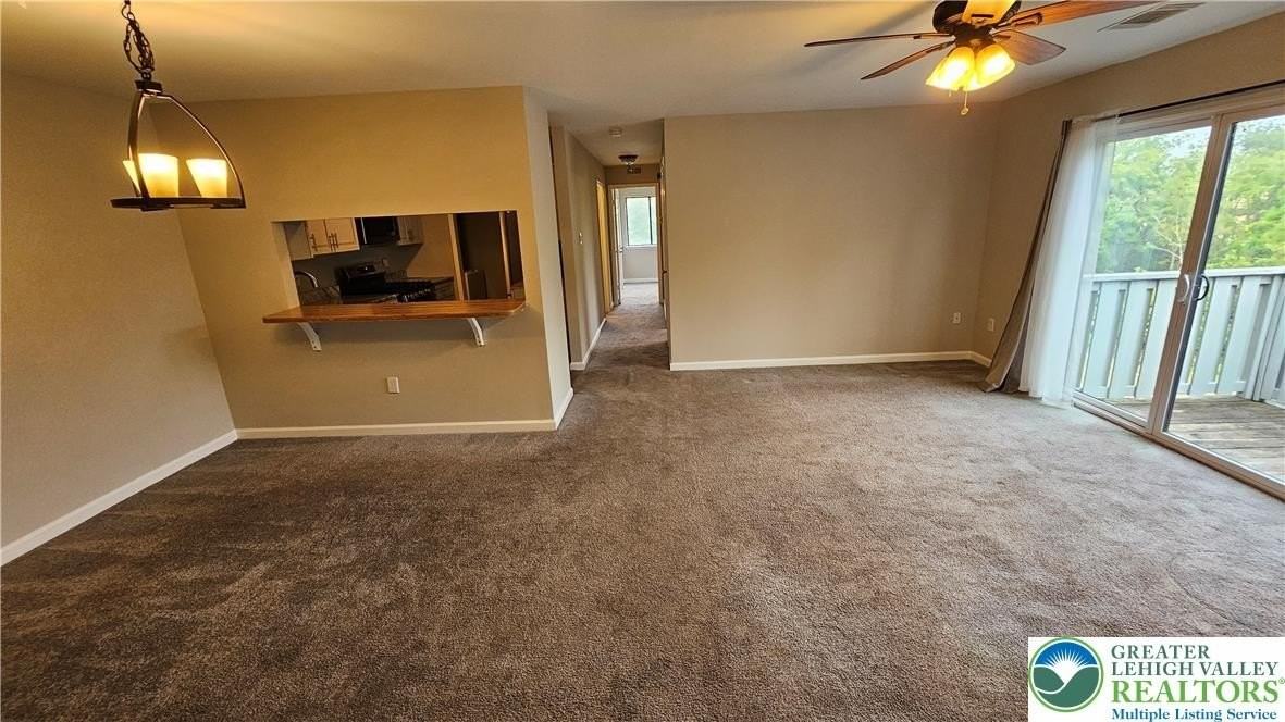 1016 Dogwood Ct - Photo 4 of 19