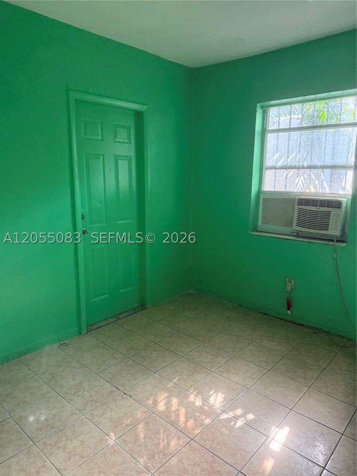 1757 Nw 47th Ter #1757 - Photo 3 of 7
