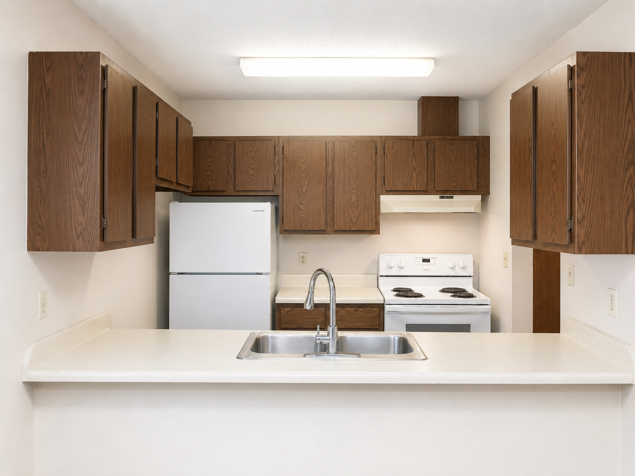 Sunrise Apartments - Photo 6 of 18