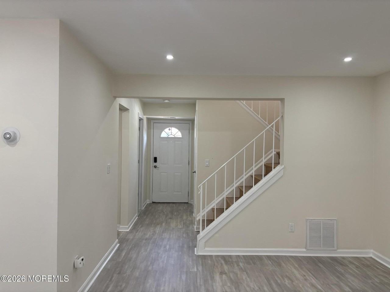 41 Jesse Rd #1000 - Photo 3 of 30