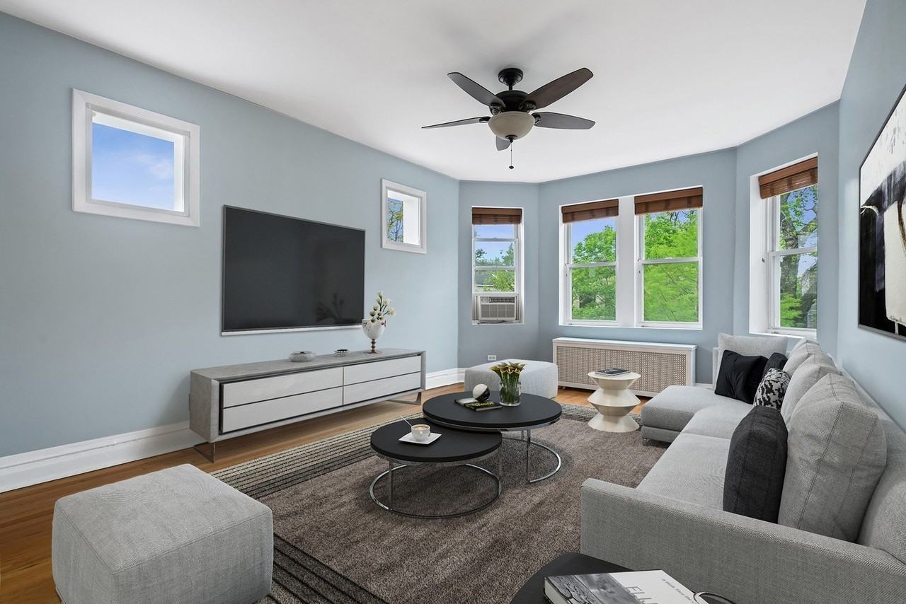 2839 N Sawyer Ave #2S - Photo 2 of 23