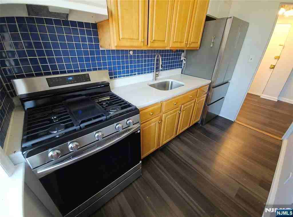 1700 Kennedy Blvd #55 - Photo 4 of 19