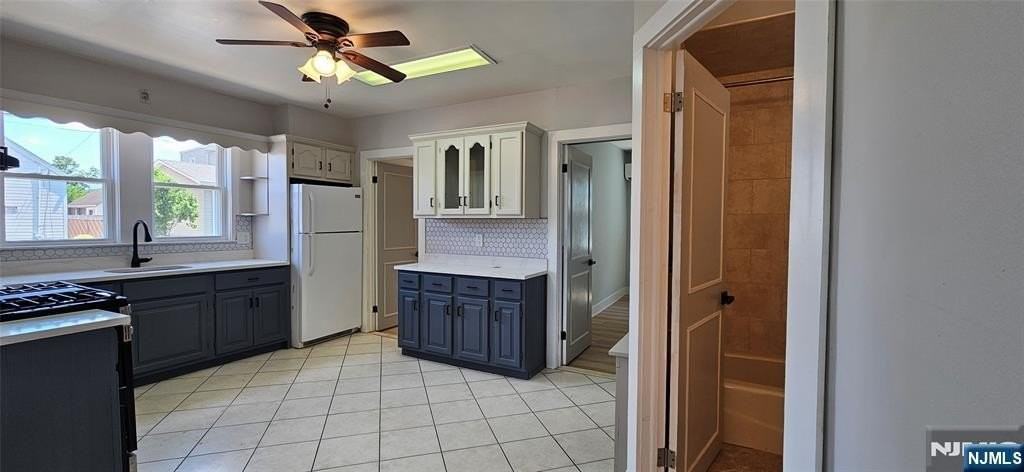 780 6th St #1 - Photo 5 of 26