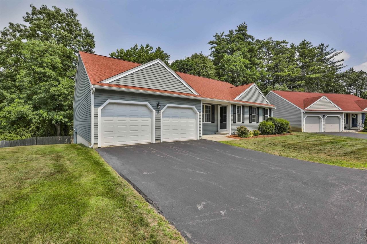 4 Myopia Ln - Photo 3 of 30