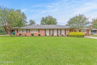 308 Brentwood Blvd - Photo 1 of 1