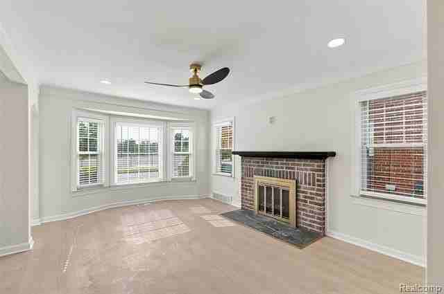 427 N Waverly St - Photo 6 of 41