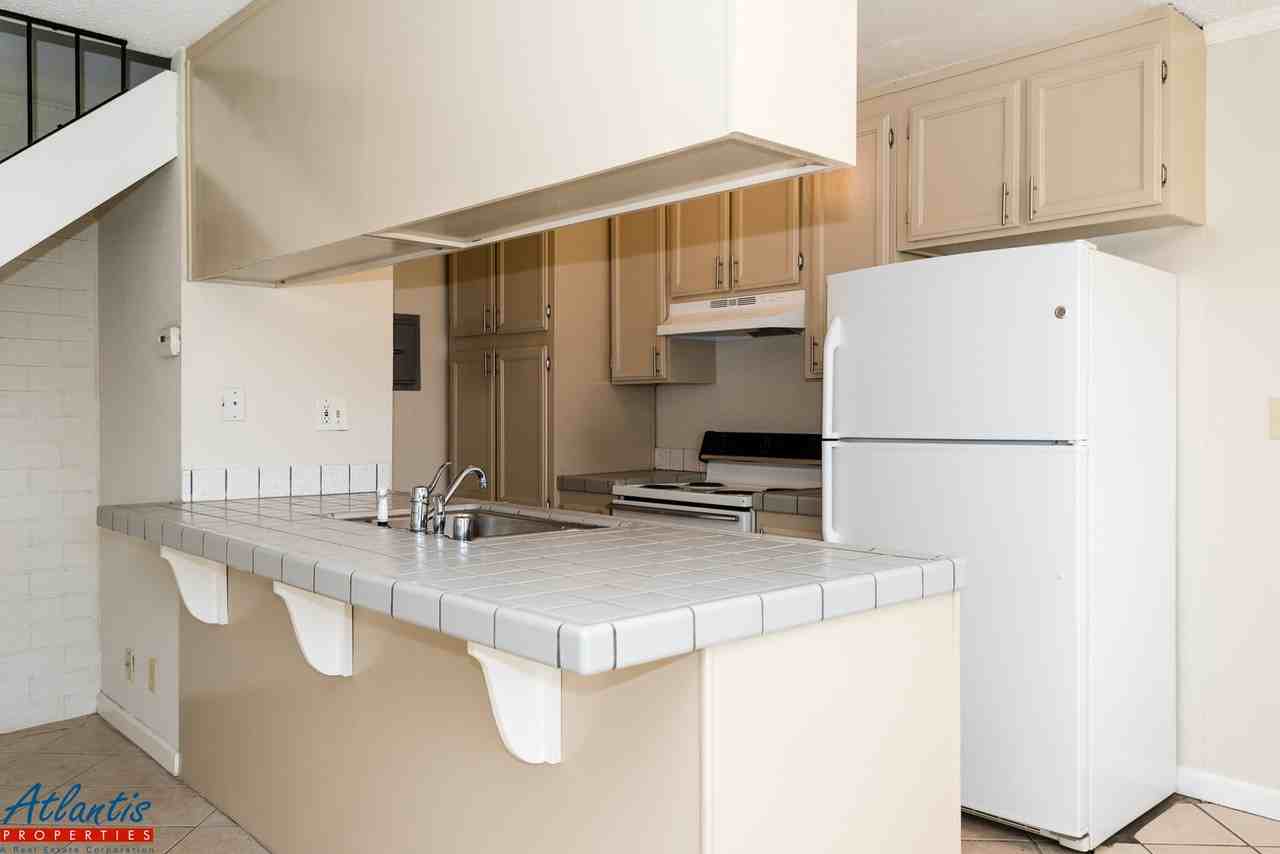 260 Tradewinds Ct #03 - Photo 3 of 14