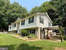 3745 Hunting Creek Rd - Photo 1 of 1