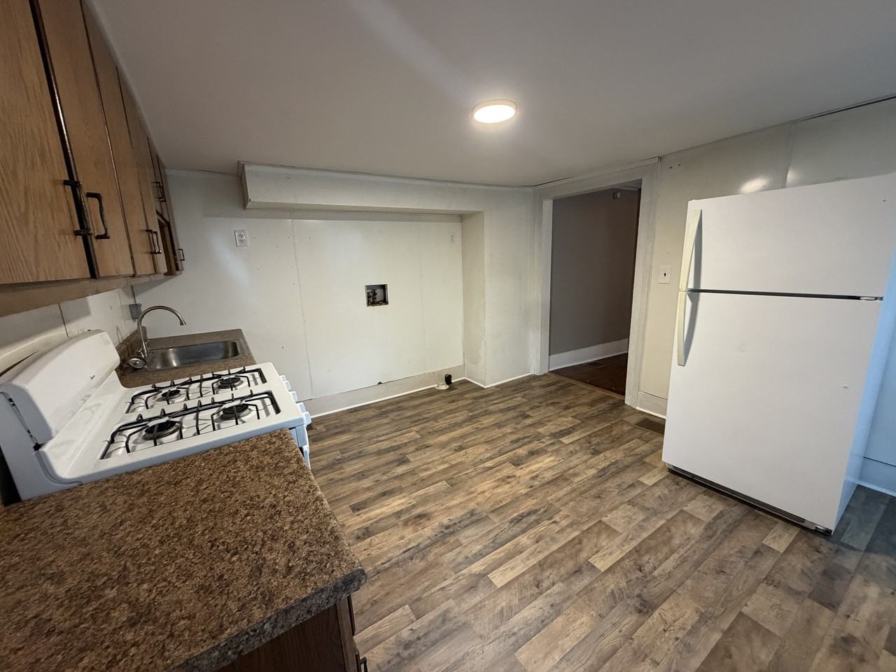 213 Clinton St #213CLINTON - Photo 6 of 13
