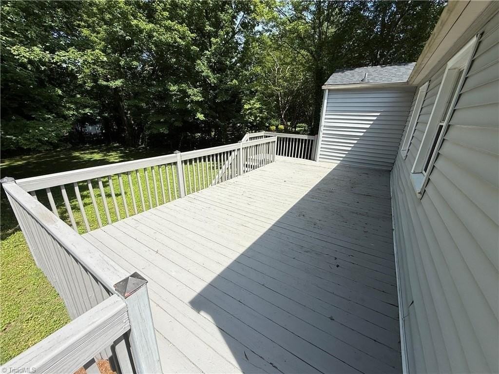1408 Kenwood St - Photo 3 of 18