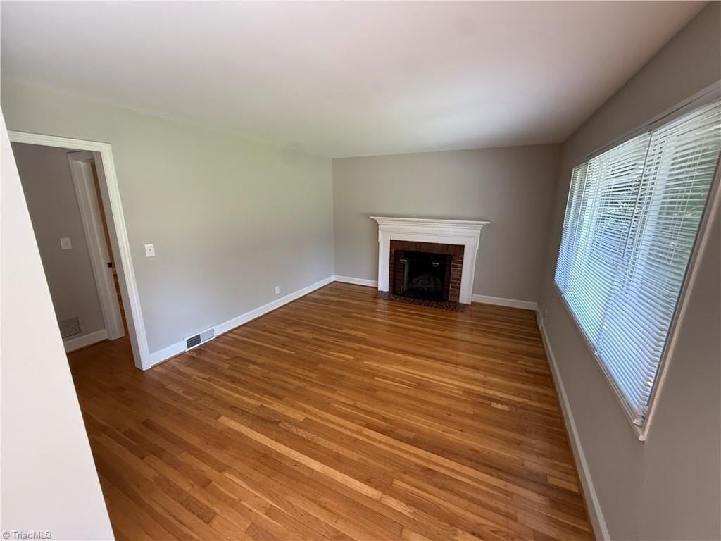 1408 Kenwood St - Photo 6 of 18